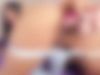 Annie-Queen's Live Sex Cam Show