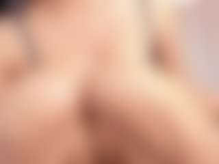 Annie-Queen's Live Sex Cam Show