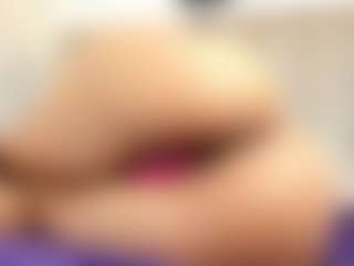 Annie-Queen's Live Sex Cam Show