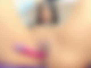 Annie-Queen's Live Sex Cam Show