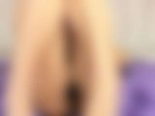 Annie-Queen's Live Sex Cam Show