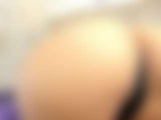 Annie-Queen's Live Sex Cam Show