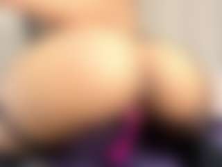 Annie-Queen's Live Sex Cam Show