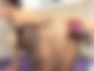 Live cam show with Annie-Queen - Fuck on AdultVida.com