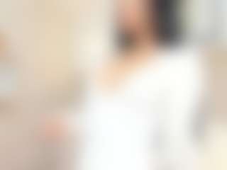 Live cam show with Annie-Queen - Nipple Piercings on Streamer API