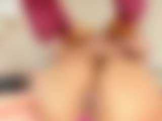 Live cam show with Annie-Queen - Sexy on Camsoda