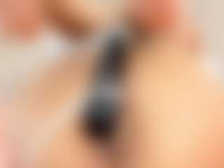 Annie-Queen's Live Sex Cam Show