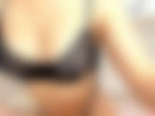 Live cam show with Annie-Queen - Cosplay Young Adult on Camsoda