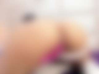 Annie-Queen's Live Sex Cam Show