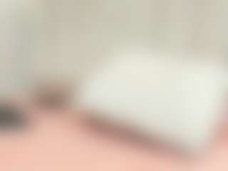 Live cam show with Annie-Queen - Public on Soda Cam