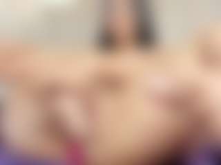 Annie-Queen's Live Sex Cam Show