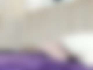 Live cam show with Annie-Queen - Cosplay Lovense on Camsoda