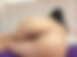 Live cam show with Annie-Queen - Solo on CamwithHer