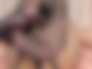 Live cam show with Annie-Queen - Small Tits Teen (18+) on pussylord.com