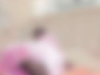 Live cam show with Annie-Queen - Thin on live18s.com