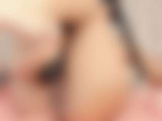 Live cam show with Annie-Queen - Bondage on Livezox