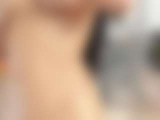 Live cam show with Annie-Queen - Brown Eyes on Camsoda