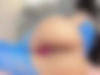 Live cam show with Annie-Queen - Nipple Piercings on nudelive.tv