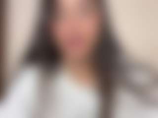 Live cam show with AnaWilson - Strip Brown Hair on fapnchat