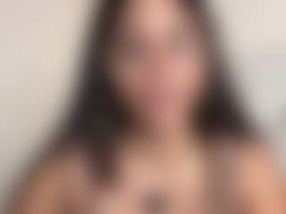 Live cam show with AnaWilson - Solo on Camming Site