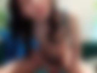 Live cam show with Miss Luna Rae - Striptease on milfzrlive.com