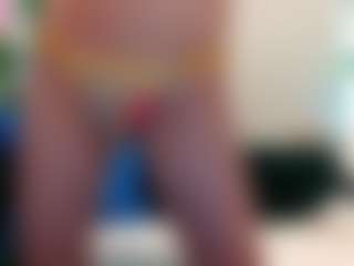 Live cam show with Miss Luna Rae - Facial Piercings on Uber Horny