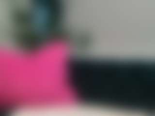 Live cam show with Miss Luna Rae - Normal on Cam Slut
