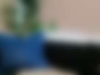 Live cam show with Miss Luna Rae - Mobile on SpankPalCams