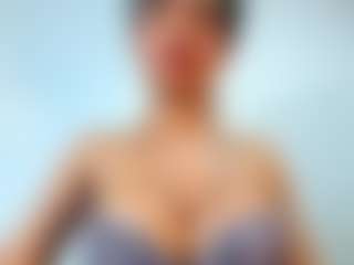 LaurenstsBigTits's Live Sex Cam Show