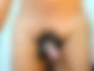 LaurenstsBigTits's Live Sex Cam Show
