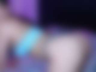 Live cam show with ariel-zoe - Bedroom on camwithhim.com