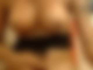 cataleyabigdickk's Live Sex Cam Show