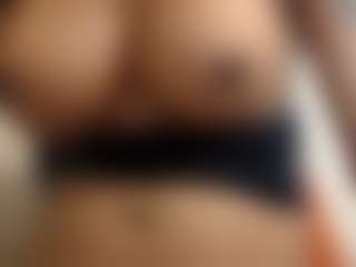 cataleyabigdickk's Live Sex Cam Show