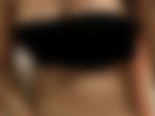 cataleyabigdickk's Live Sex Cam Show