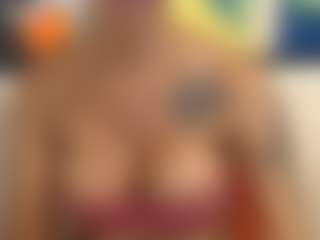 Live cam show with cataleyabigdickk - Brown Eyes on Camsoda