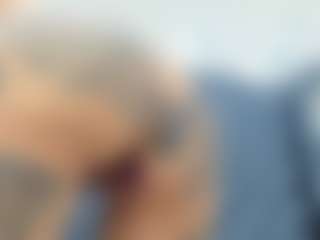 Live cam show with Kaily-Pearty - Mature on SmokeAndPoke