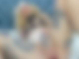 Kaily-Pearty MILF webcam performer live streaming