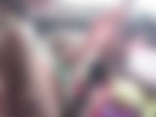 Live cam show with Kaily-Pearty - Blonde Hair on intimatelivegirls.com