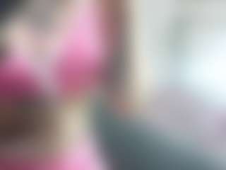 Live cam show with Kaily-Pearty - Blonde Hair on Camsoda