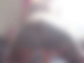 Kaily-Pearty MILF webcam performer live streaming