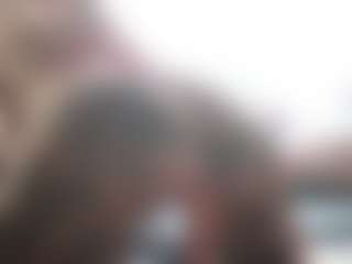 Kaily-Pearty MILF webcam performer live streaming