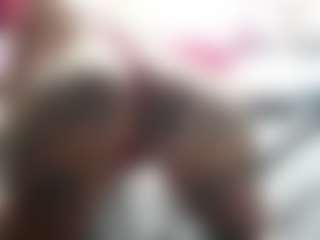 Live cam show with Kaily-Pearty - Blonde Hair Curvy on intimatelivegirls.com