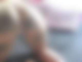 Live cam show with Kaily-Pearty - Blonde Hair Middle Aged on Camsoda