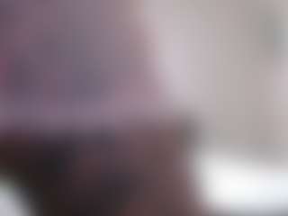 Kaily-Pearty MILF webcam performer live streaming