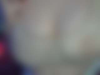 Leysun7 MILF webcam performer live streaming