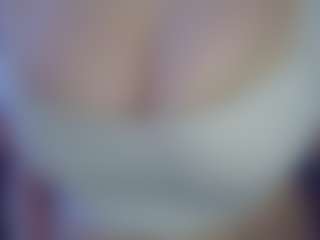Live cam show with Leysun7 - Chubby on madthumbs