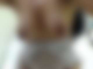Live cam show with Mature Lily - Natural on Hubzter Live