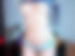 SilviaWallec MILF webcam performer live streaming