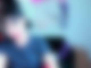 SilviaWallec MILF webcam performer live streaming