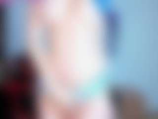Live cam show with SilviaWallec - Trimmed Granny on nudelive.tv